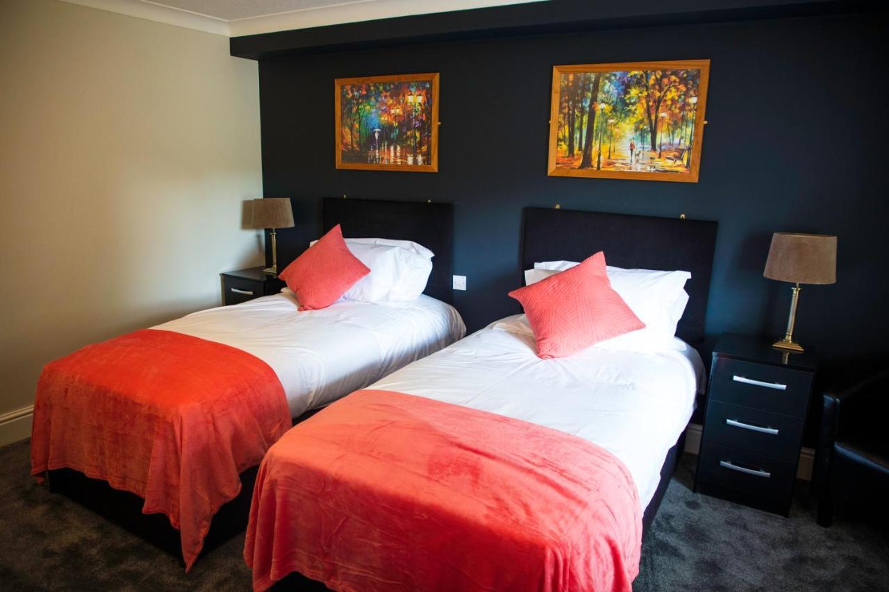 The Charlton Boutique Hotel 切尔滕纳姆 外观 照片