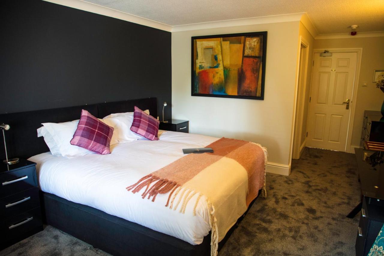 The Charlton Boutique Hotel 切尔滕纳姆 外观 照片